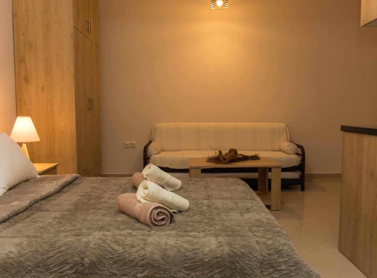 Central Luxury Studio Corinth Buitenkant foto