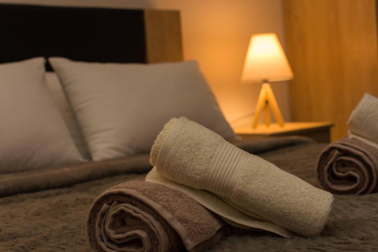Central Luxury Studio Corinth Buitenkant foto