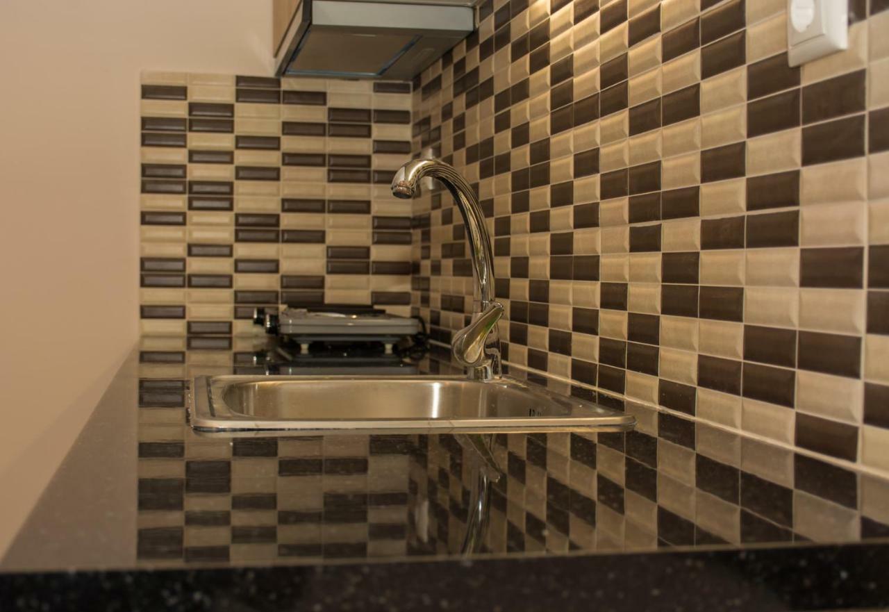 Central Luxury Studio Corinth Buitenkant foto
